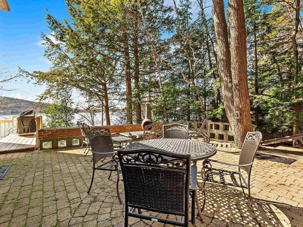32 Highland Avenue, Newbury, NH