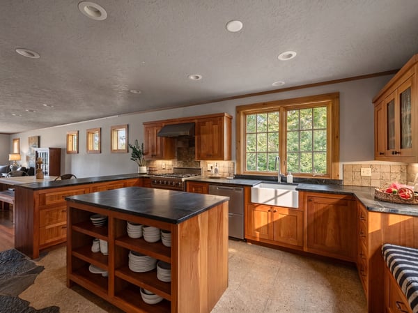 14661 N Samhill Trail, Hayden, ID