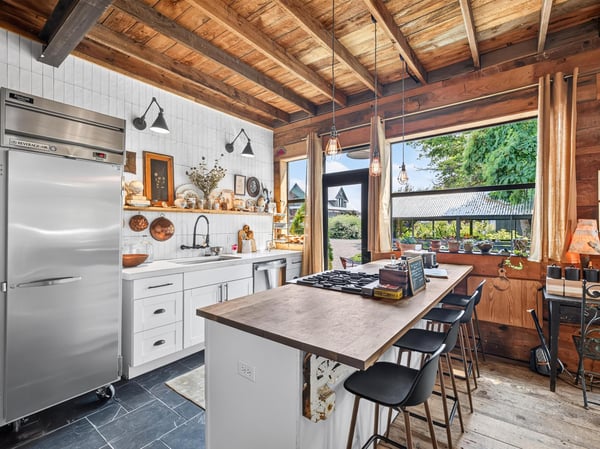 1611 Little Bear Ridge Rd, Troy, ID