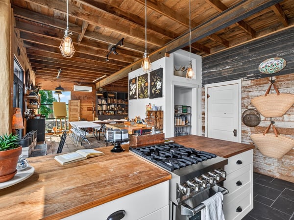 1611 Little Bear Ridge Rd, Troy, ID