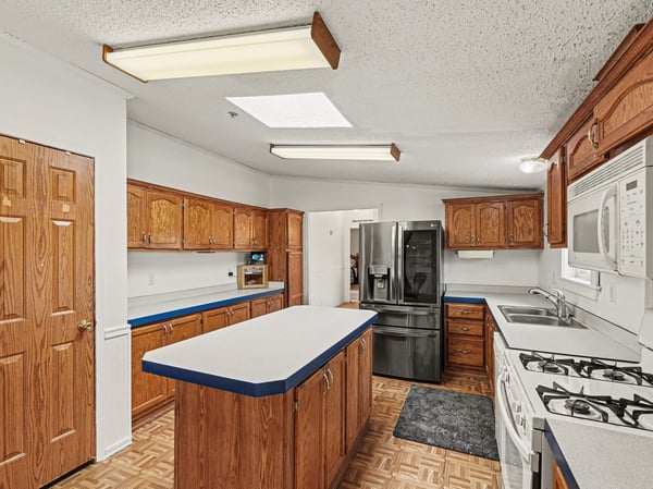 15925 Havana Way, Brighton, CO