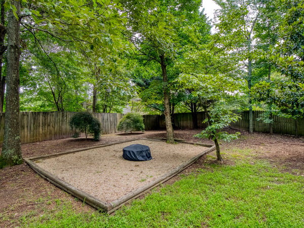 2805 Crestwicke Drive NW, Kennesaw, GA