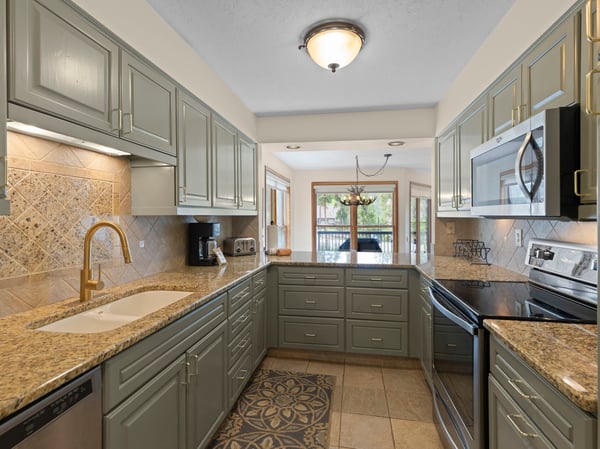 180 Tennis Club Road, 1655, Keystone, CO