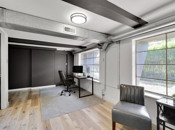 9532 SW Boones Ferry Rd, Portland, OR