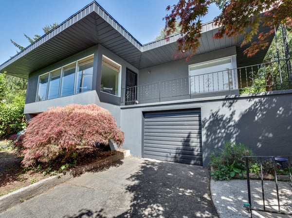 9532 SW Boones Ferry Rd, Portland, OR