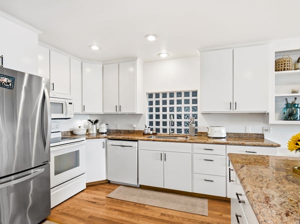 868 Juniper Pointe Lane, Camano Island, WA