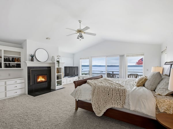 868 Juniper Pointe Lane, Camano Island, WA