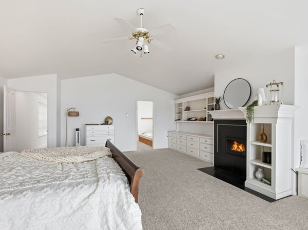 868 Juniper Pointe Lane, Camano Island, WA