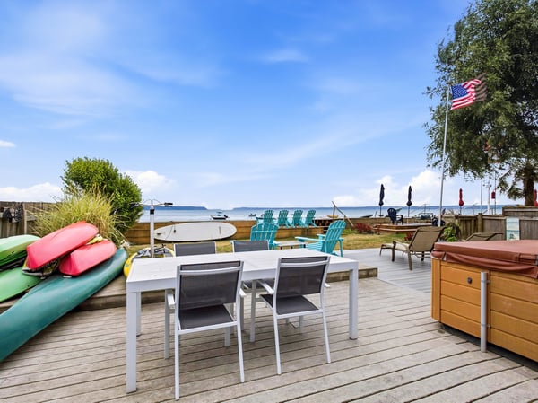 872 Juniper Pointe Lane, Camano Island, WA