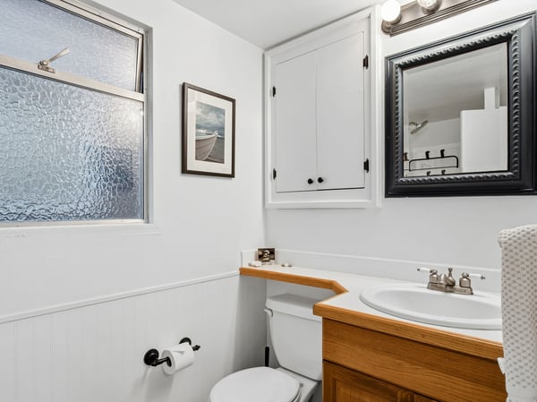 872 Juniper Pointe Lane, Camano Island, WA