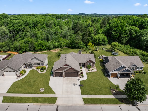220 Silver Fox Drive N, Kewaskum, WI