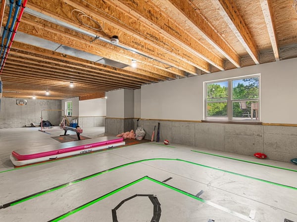 220 Silver Fox Drive N, Kewaskum, WI