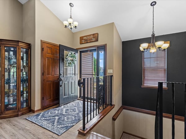220 Silver Fox Drive N, Kewaskum, WI