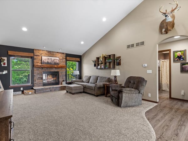 220 Silver Fox Drive N, Kewaskum, WI