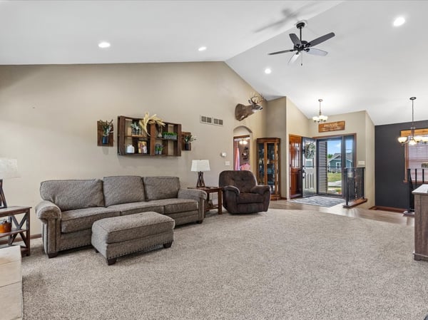 220 Silver Fox Drive N, Kewaskum, WI