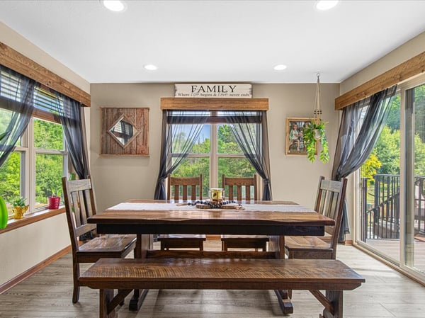 220 Silver Fox Drive N, Kewaskum, WI
