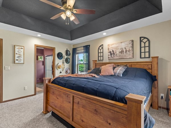 220 Silver Fox Drive N, Kewaskum, WI