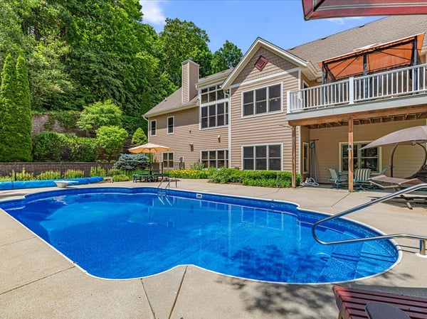 4451 Hartstone Drive, Polk, WI