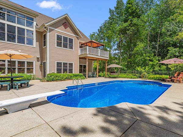 4451 Hartstone Drive, Polk, WI