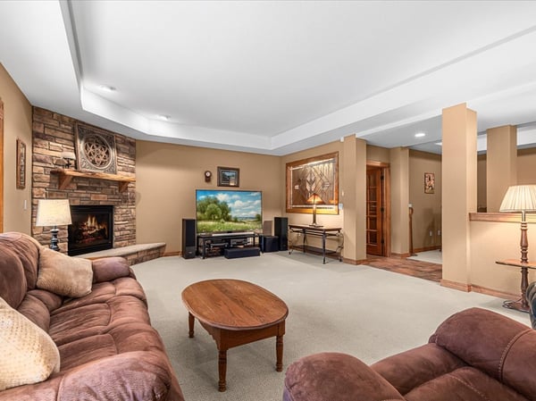 4451 Hartstone Drive, Polk, WI