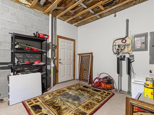 4451 Hartstone Drive, Polk, WI