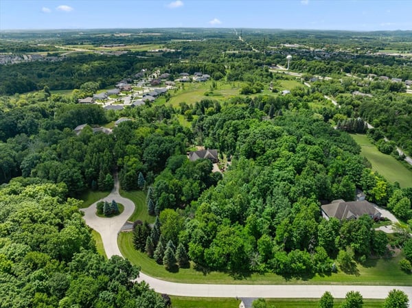 4451 Hartstone Drive, Polk, WI