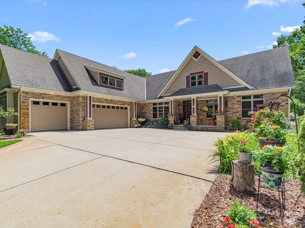 4451 Hartstone Drive, Polk, WI