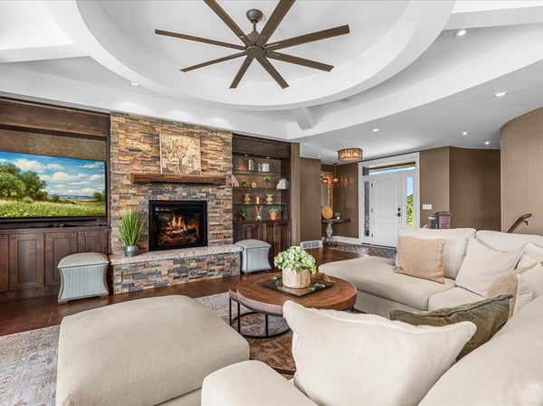 2177 Elsies Dr, Richfield, WI