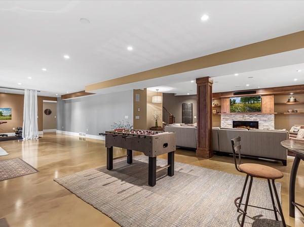 2177 Elsies Dr, Richfield, WI