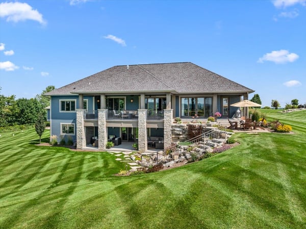 2177 Elsies Dr, Richfield, WI
