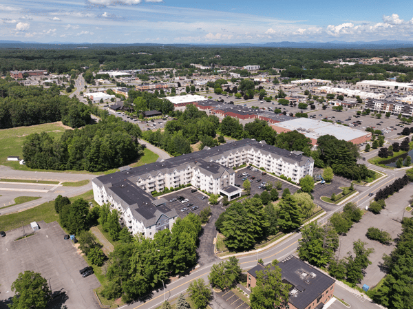 Convenient Clifton Park Location