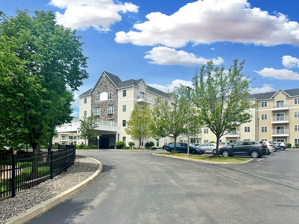 Large Parking Lot for Guest Parking