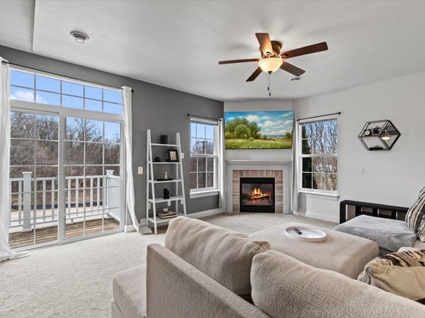 2135 Rainbow Lake Ln, 128, West Bend, WI