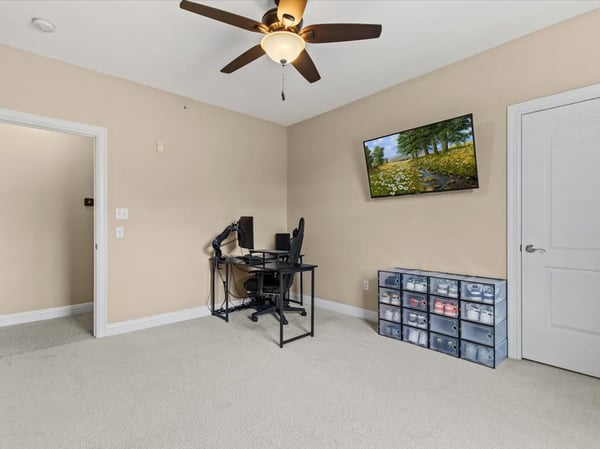 2135 Rainbow Lake Ln, 128, West Bend, WI