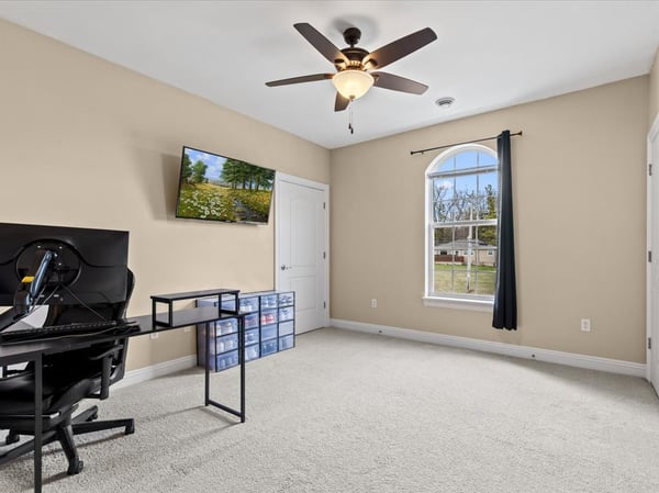 2135 Rainbow Lake Ln, 128, West Bend, WI