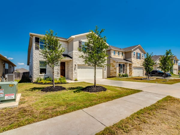318 Victoria Peak Loop, Dripping Springs, TX
