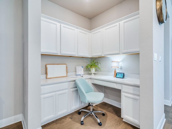 318 Victoria Peak Loop, Dripping Springs, TX