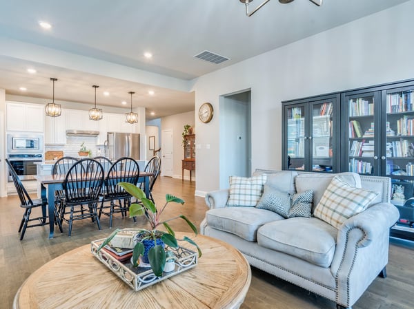 318 Victoria Peak Loop, Dripping Springs, TX