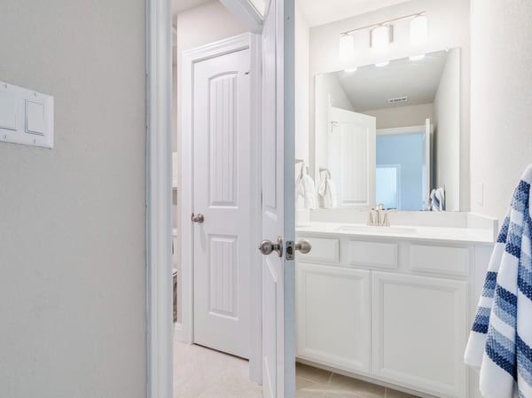 318 Victoria Peak Loop, Dripping Springs, TX