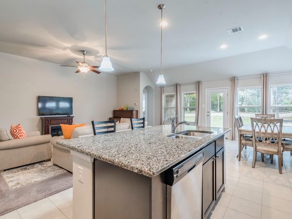 713 Vista Gardens, Buda, TX