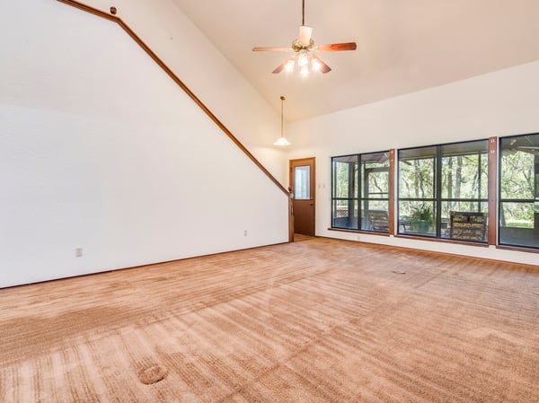 1112 Live Oak Loop, Buda, TX