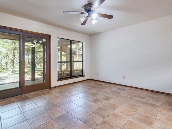 1112 Live Oak Loop, Buda, TX