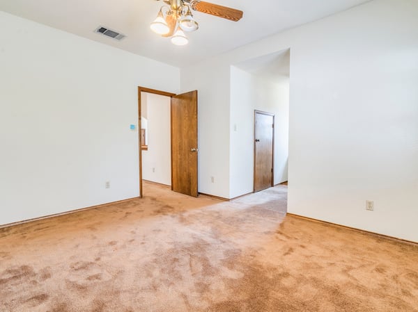 1112 Live Oak Loop, Buda, TX