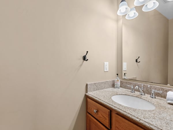 183 LaGrange Ave, Kilmarnock, VA