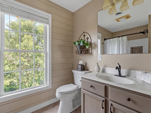183 LaGrange Ave, Kilmarnock, VA
