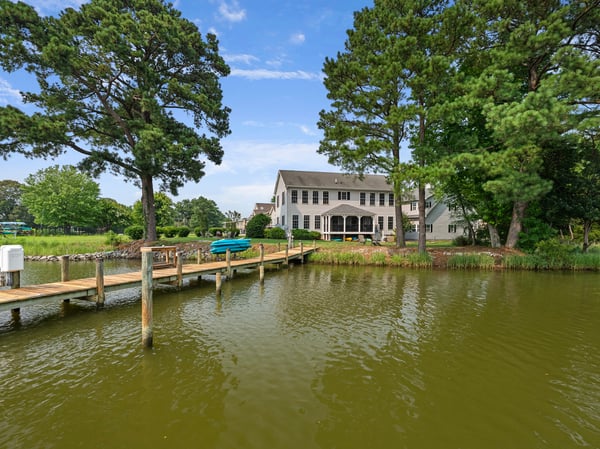 183 LaGrange Ave, Kilmarnock, VA