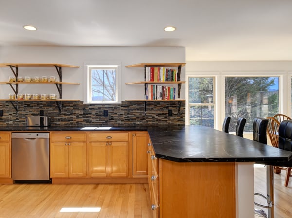 385 Vasquez Ct, Lyons, CO