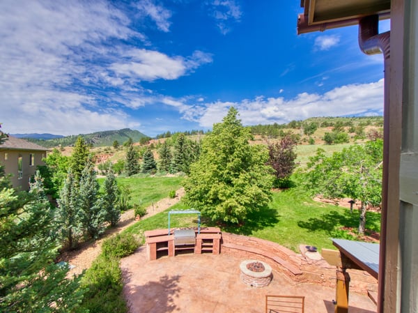 385 Vasquez Ct, Lyons, CO