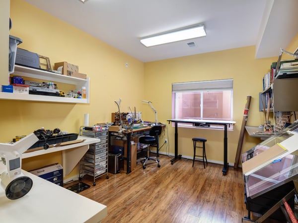 385 Vasquez Ct, Lyons, CO
