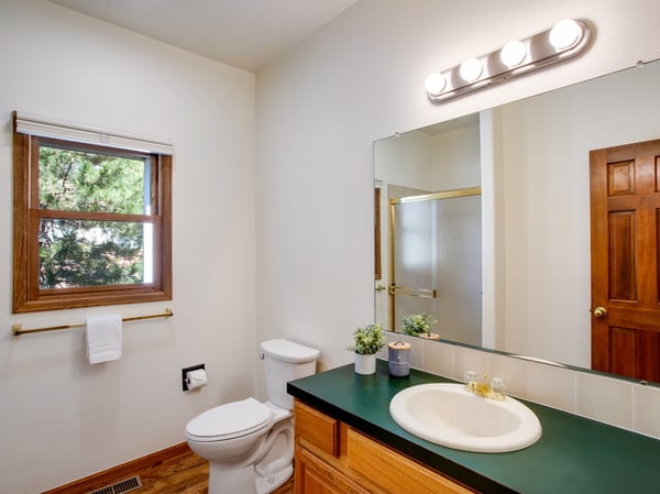 9 Eagle Nest Lane, Lyons, CO